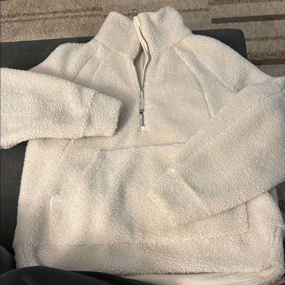 Lululemon Textured Fleece
1/2 Zip White Opal